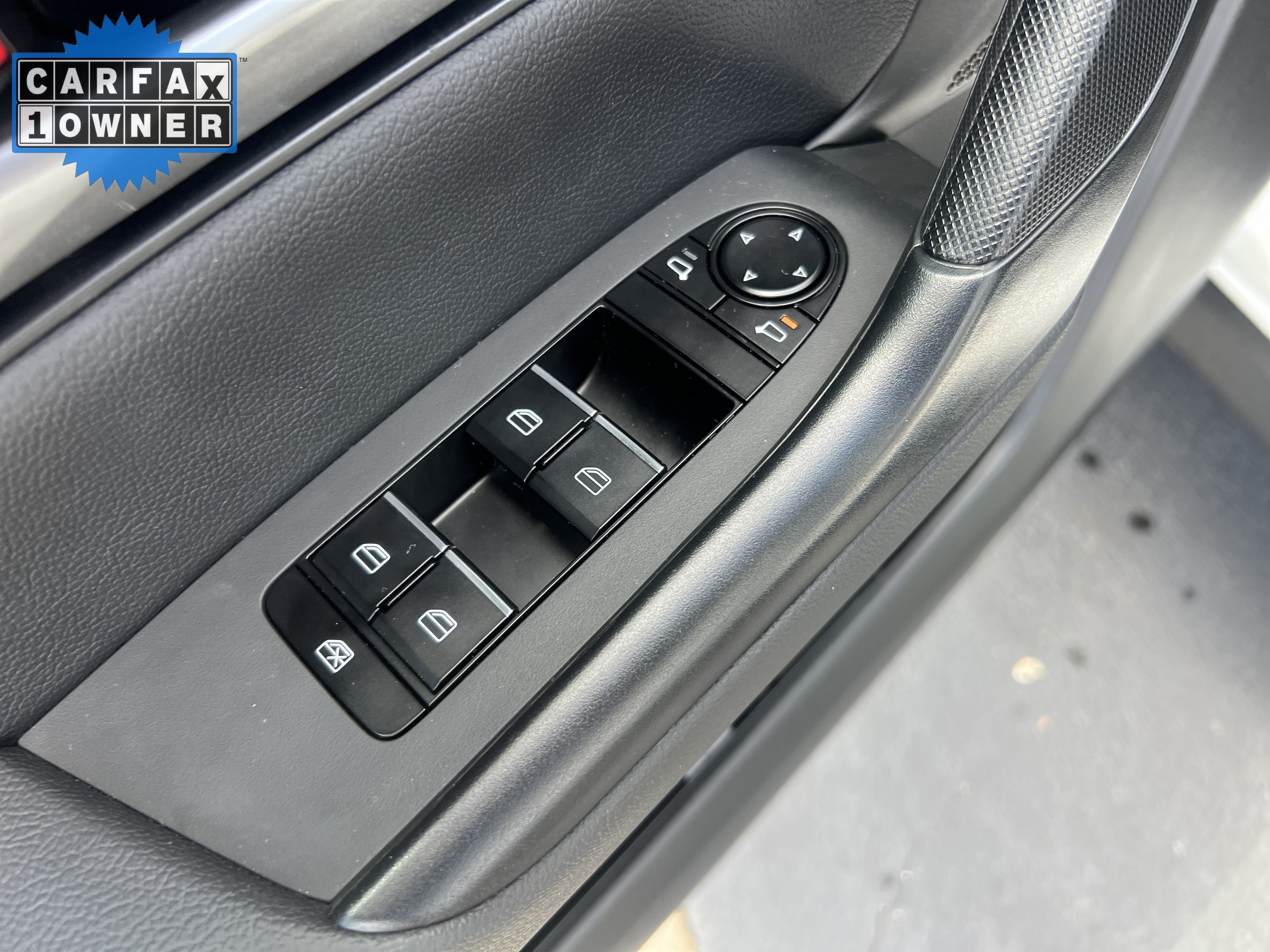 Used 2025 MAZDA CX-50 AWD 2.5 S w/ Weather Package image 3