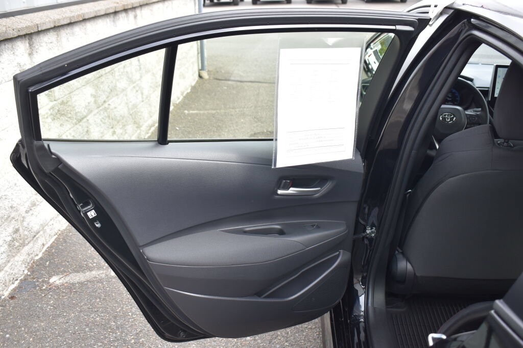 Certified 2026 Toyota Corolla SE FWD image 19