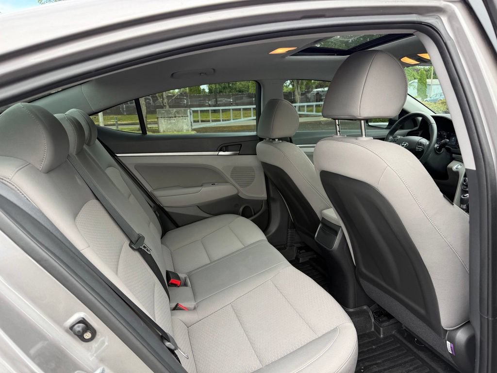 Used 2020 Hyundai Elantra Value Edition FWD image 24