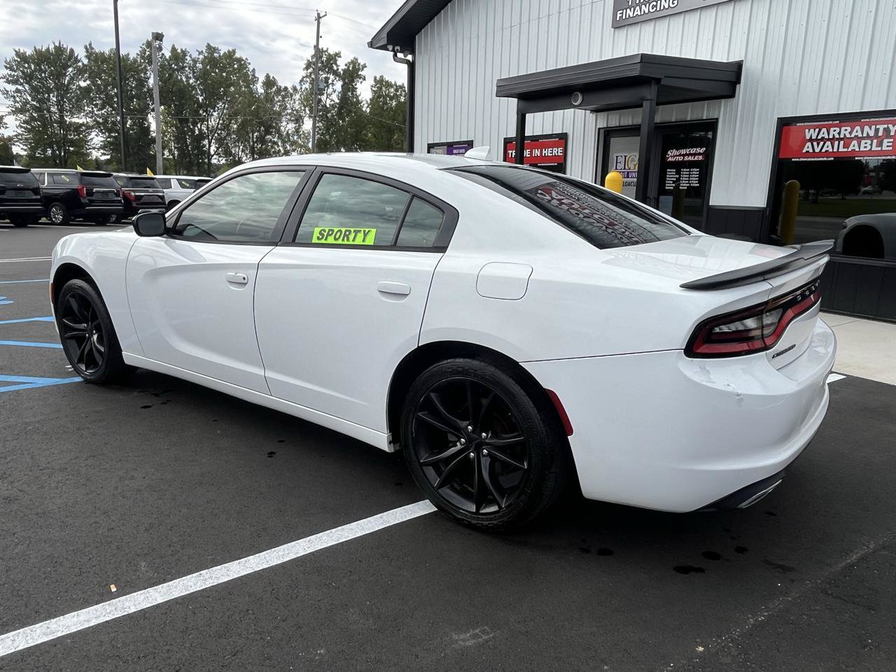 Used 2016 Dodge Charger SXT w/ Blacktop Package RWD image 7