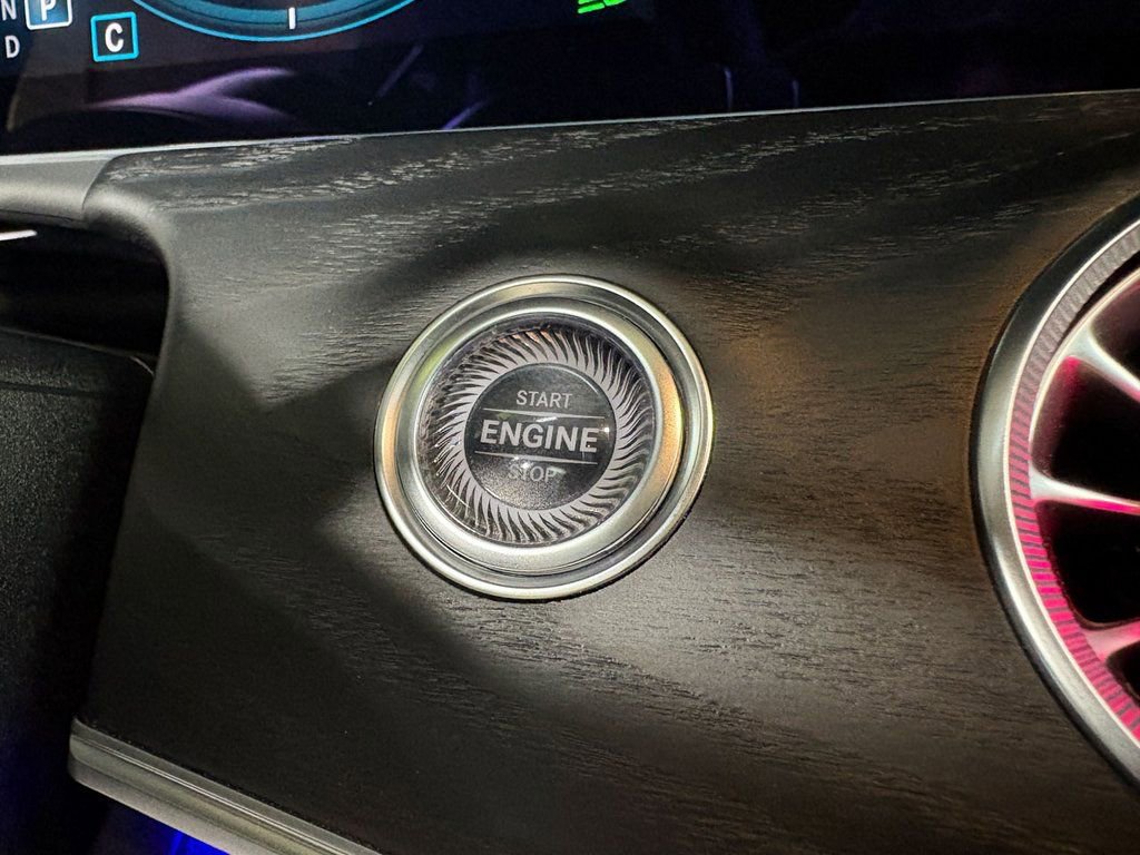 Used 2023 Mercedes-Benz E 450 4MATIC Cabriolet image 17