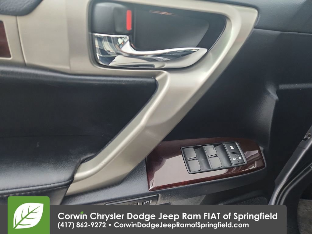 Used 2017 Lexus GX 460 Luxury w/ Preferred Accessory Package image 21