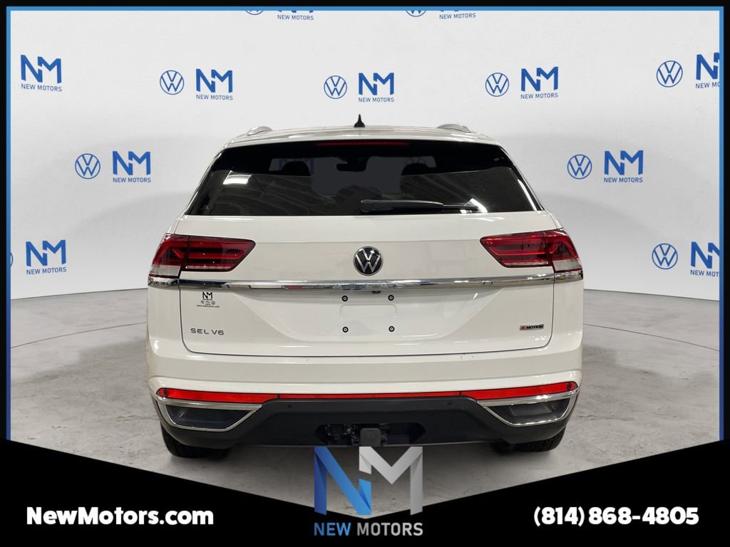 Used 2022 Volkswagen Atlas Cross Sport SEL image 4