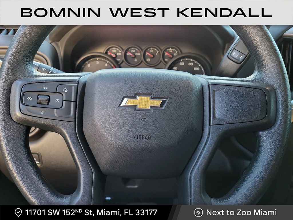 Used 2025 Chevrolet Silverado 2500 Custom w/ Custom Value Package image 14