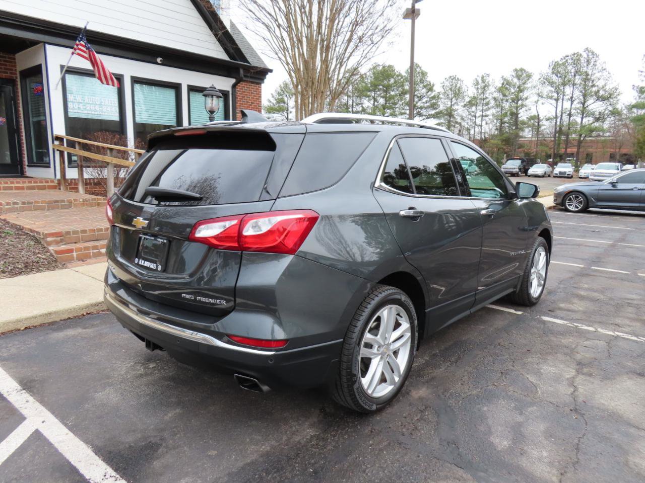 Used 2019 Chevrolet Equinox Premier image 8