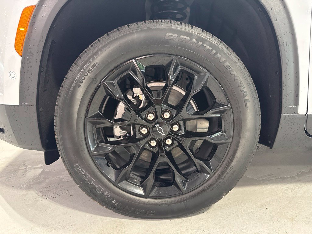 New 2026 Chevrolet Traverse LT w/ Enhanced Driving Package FWD image 43