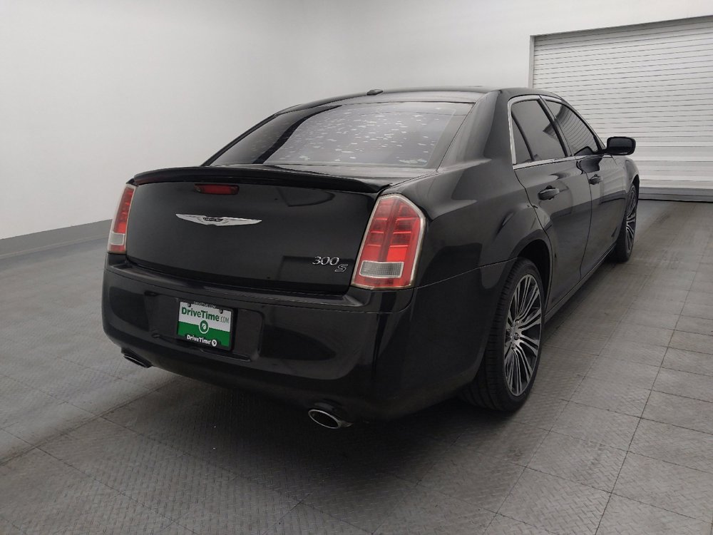Used 2013 Chrysler 300 S image 9