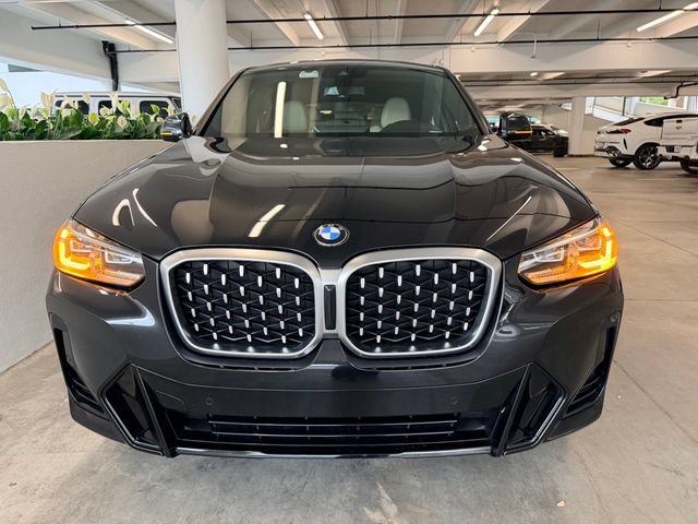 Used 2022 BMW X4 xDrive30i w/ M Sport Package 2 AWD/4WD image 32