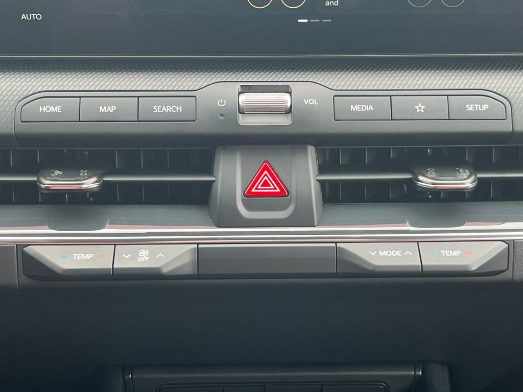 New 2025 Kia K4 GT-Line w/ GT-Line Premium Package image 30