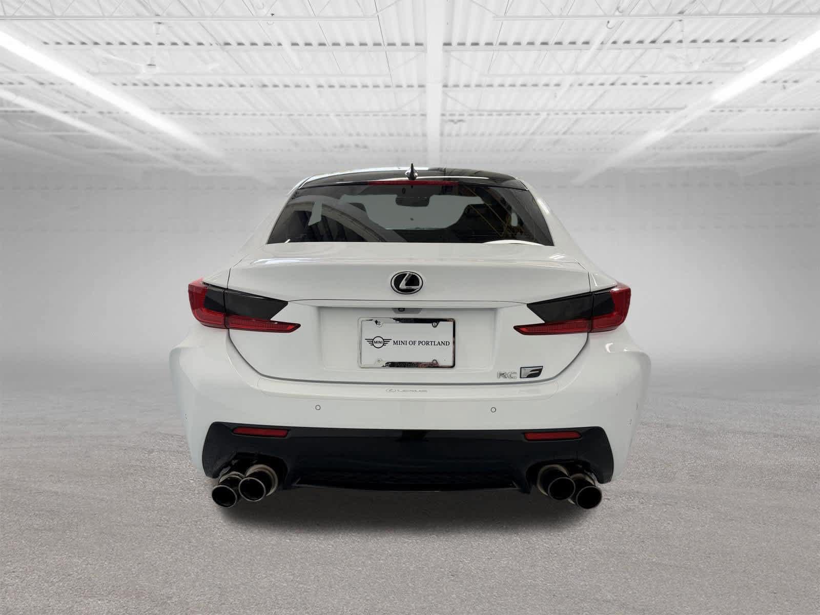 Used 2016 Lexus RC F w/ Premium Package RWD image 4