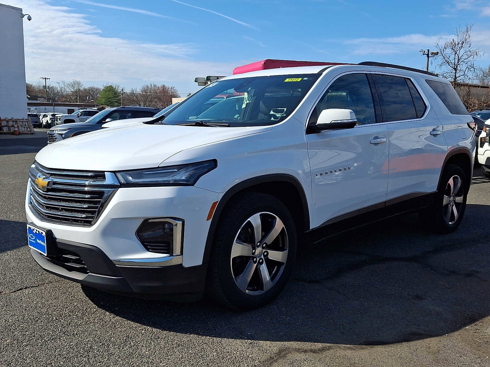Used 2023 Chevrolet Traverse LT w/ LT Premium Package image 2