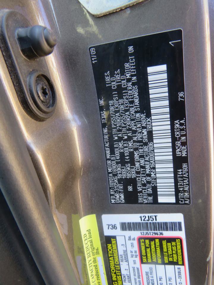 Used 2010 Toyota Tundra 4x4 Double Cab image 29