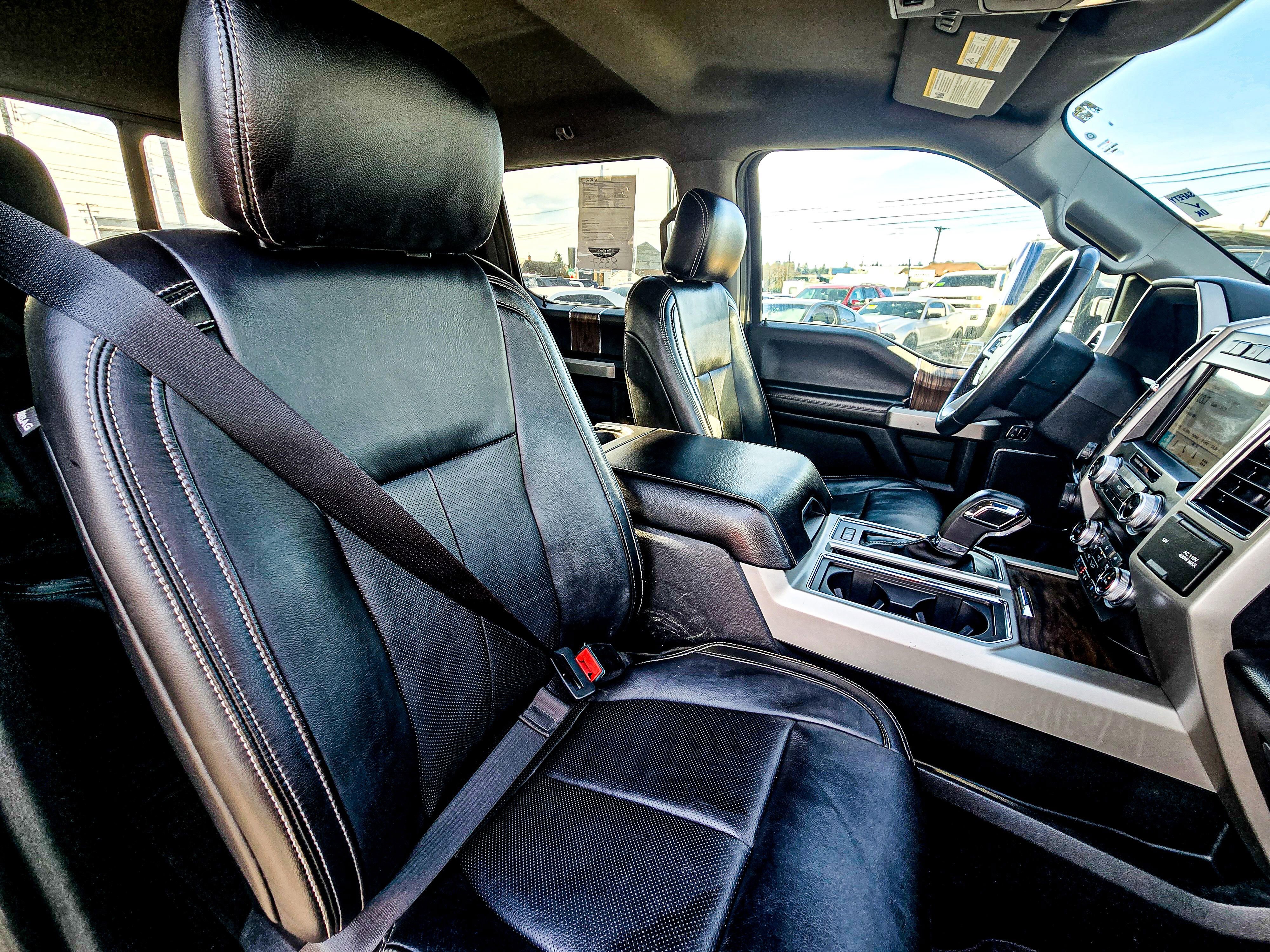 Used 2019 Ford F150 Lariat w/ Equipment Group 502A Luxury image 14