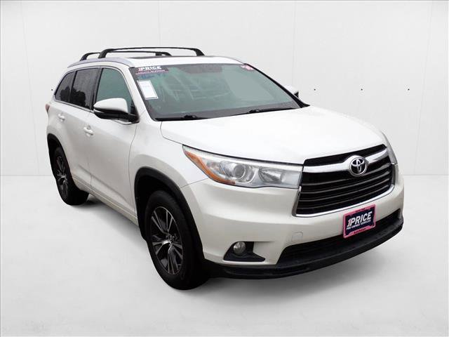 Used 2016 Toyota Highlander XLE image 6