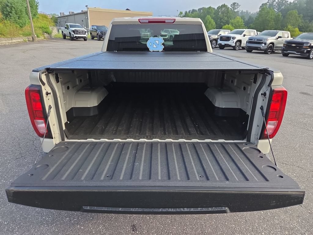 Certified 2026 GMC Sierra 1500 Pro w/ Graphite Edition AWD/4WD image 23