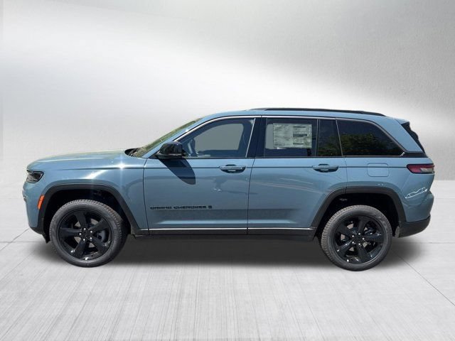 New 2026 Jeep Grand Cherokee Limited w/ Limited Altitude Package RWD image 8
