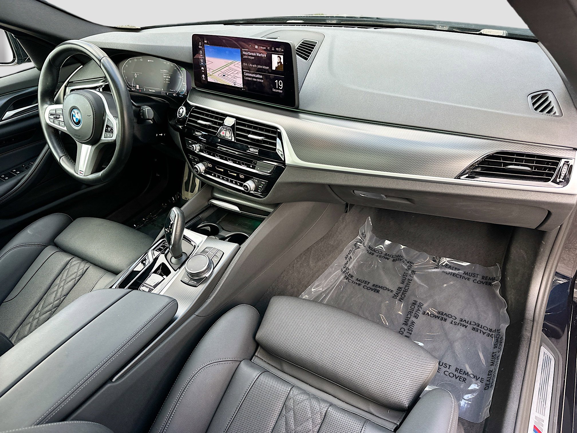 Used 2023 BMW 530e w/ M Sport Package image 35