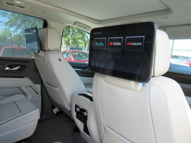 Used 2024 GMC Yukon Denali w/ Denali Reserve Package AWD/4WD image 17