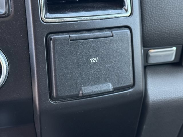 Used 2021 Ford Expedition Max Limited RWD image 19
