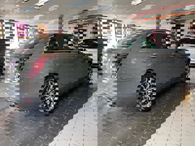 Used 2017 Cadillac CT6 Luxury image 4