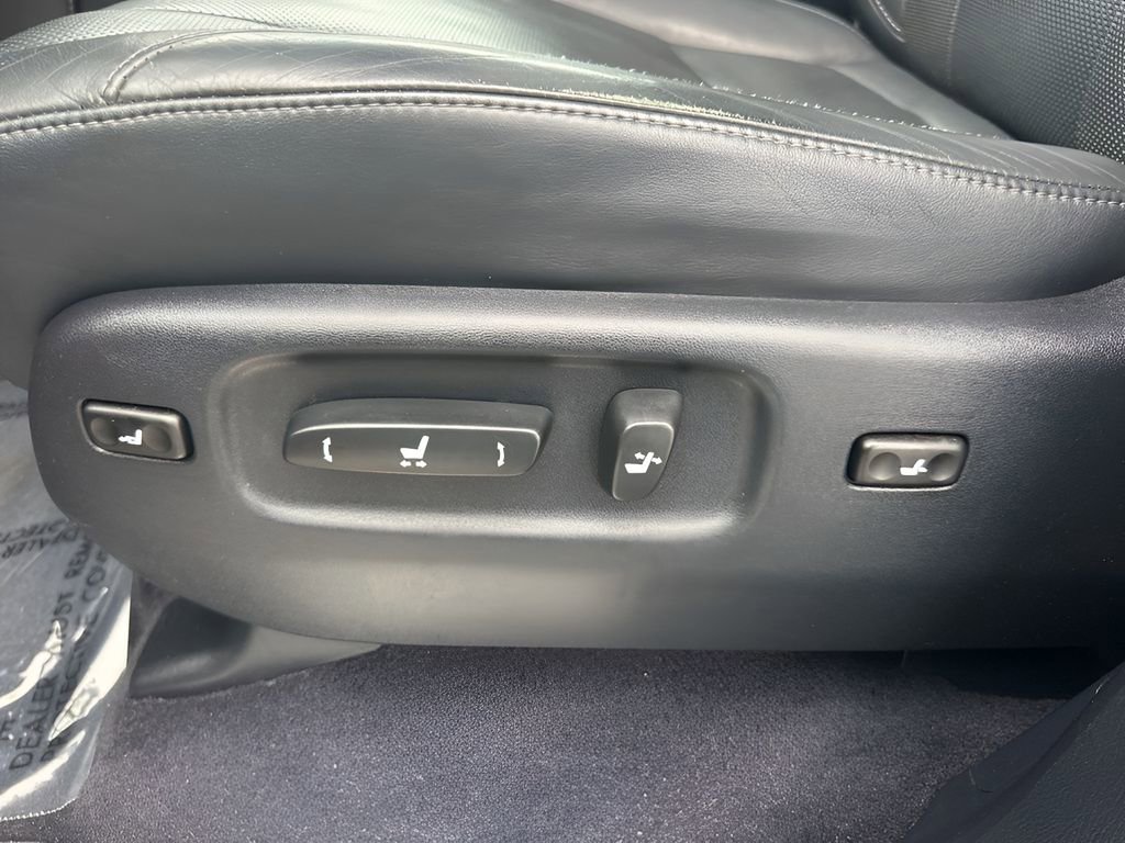 Used 2016 Lexus LX 570 4WD image 10