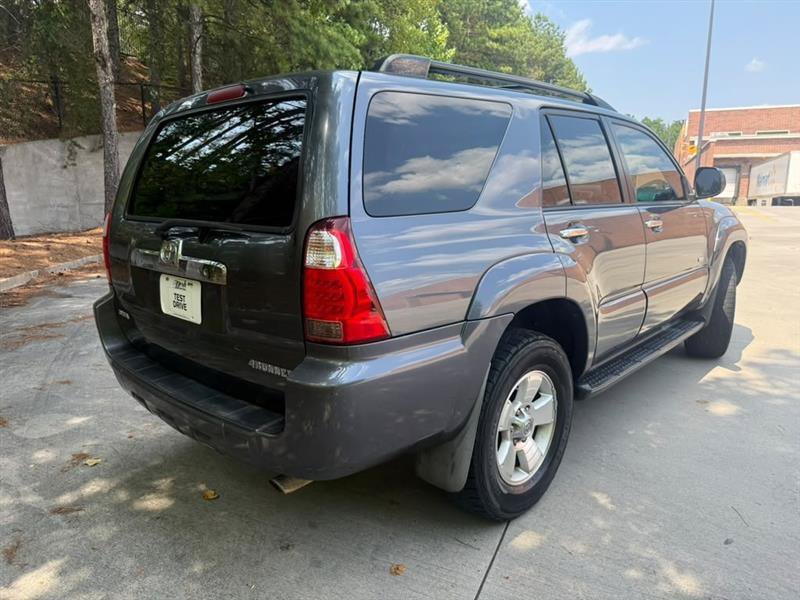 Used 2008 Toyota 4Runner SR5 RWD image 2
