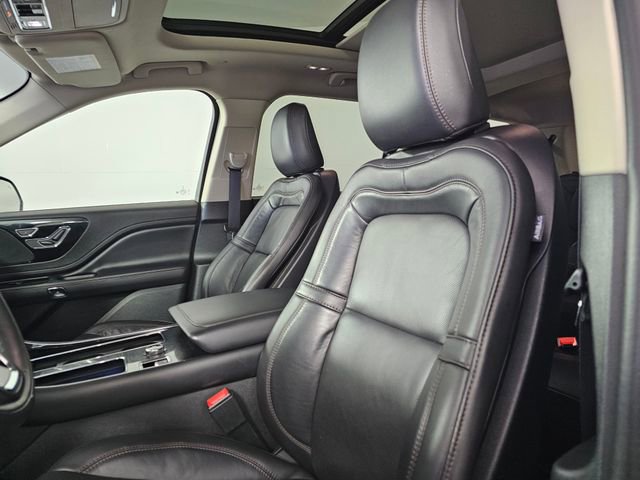 Used 2024 Lincoln Aviator Reserve image 24