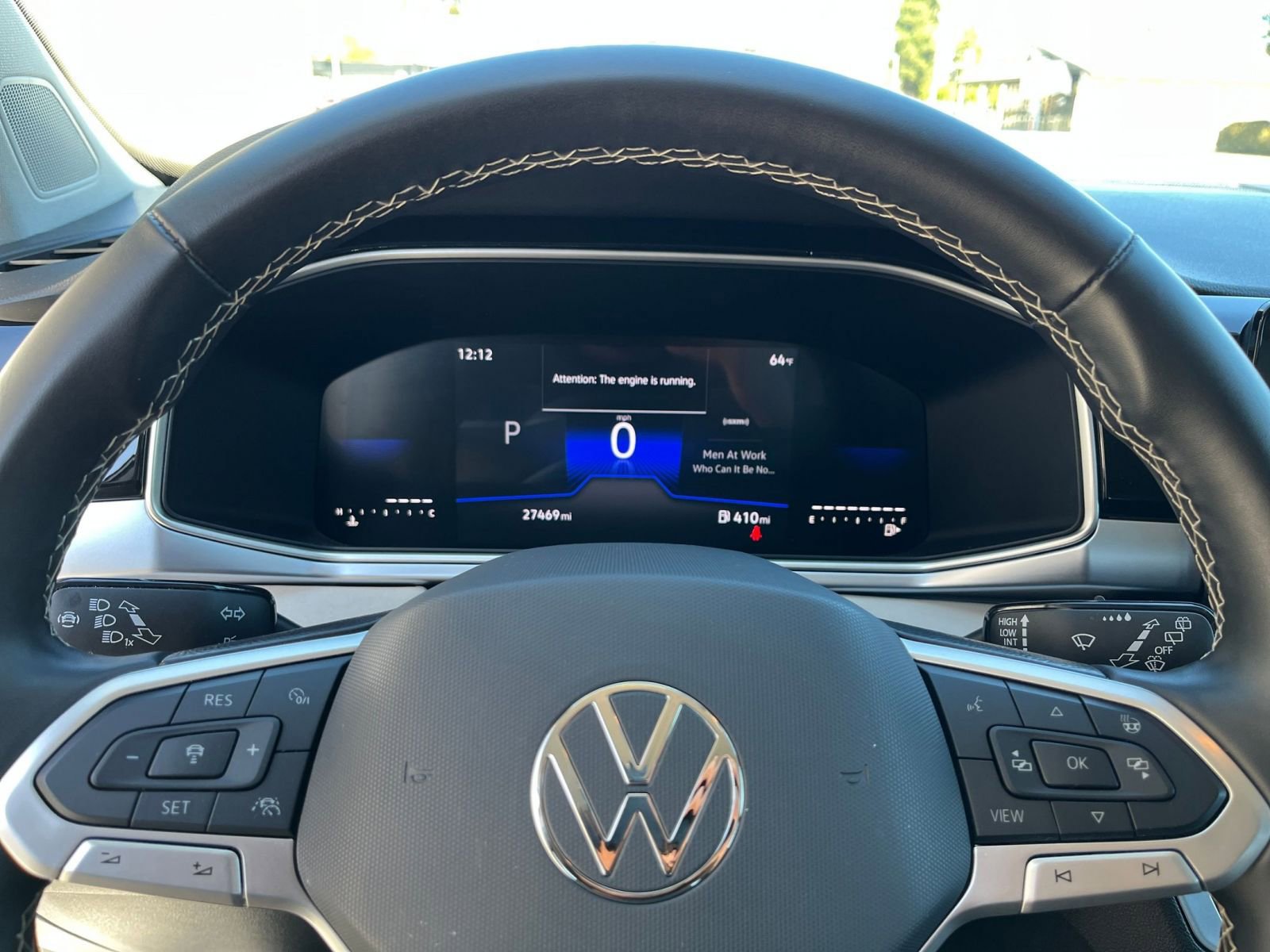 Used 2025 Volkswagen Taos SE FWD image 29