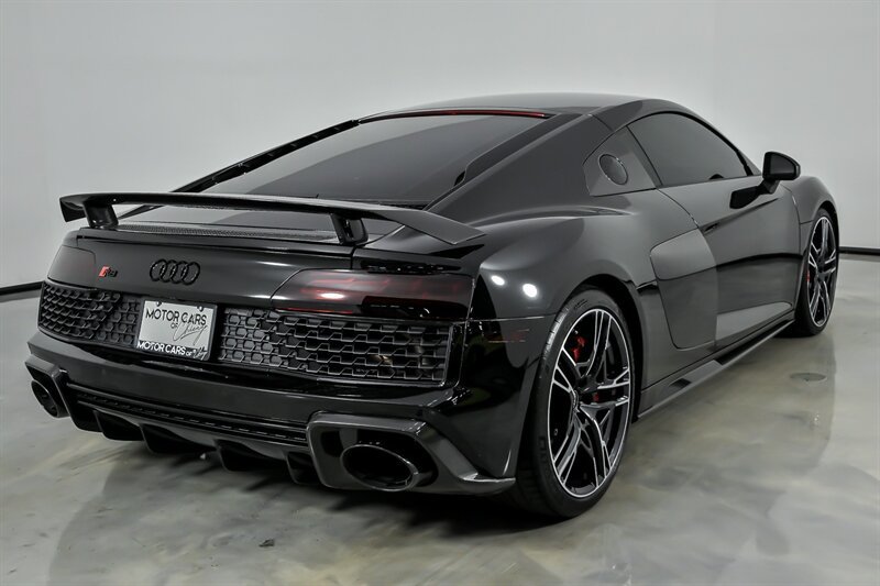 Used 2022 Audi R8 V10 performance AWD/4WD image 11