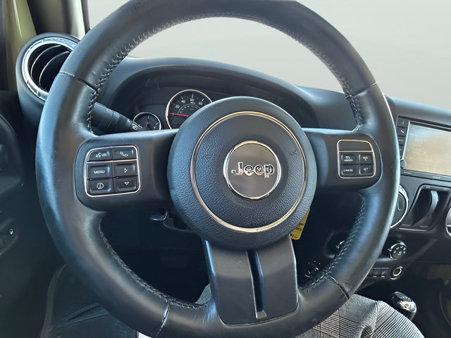 Used 2013 Jeep Wrangler Sahara w/ Dual Top Group AWD/4WD image 11
