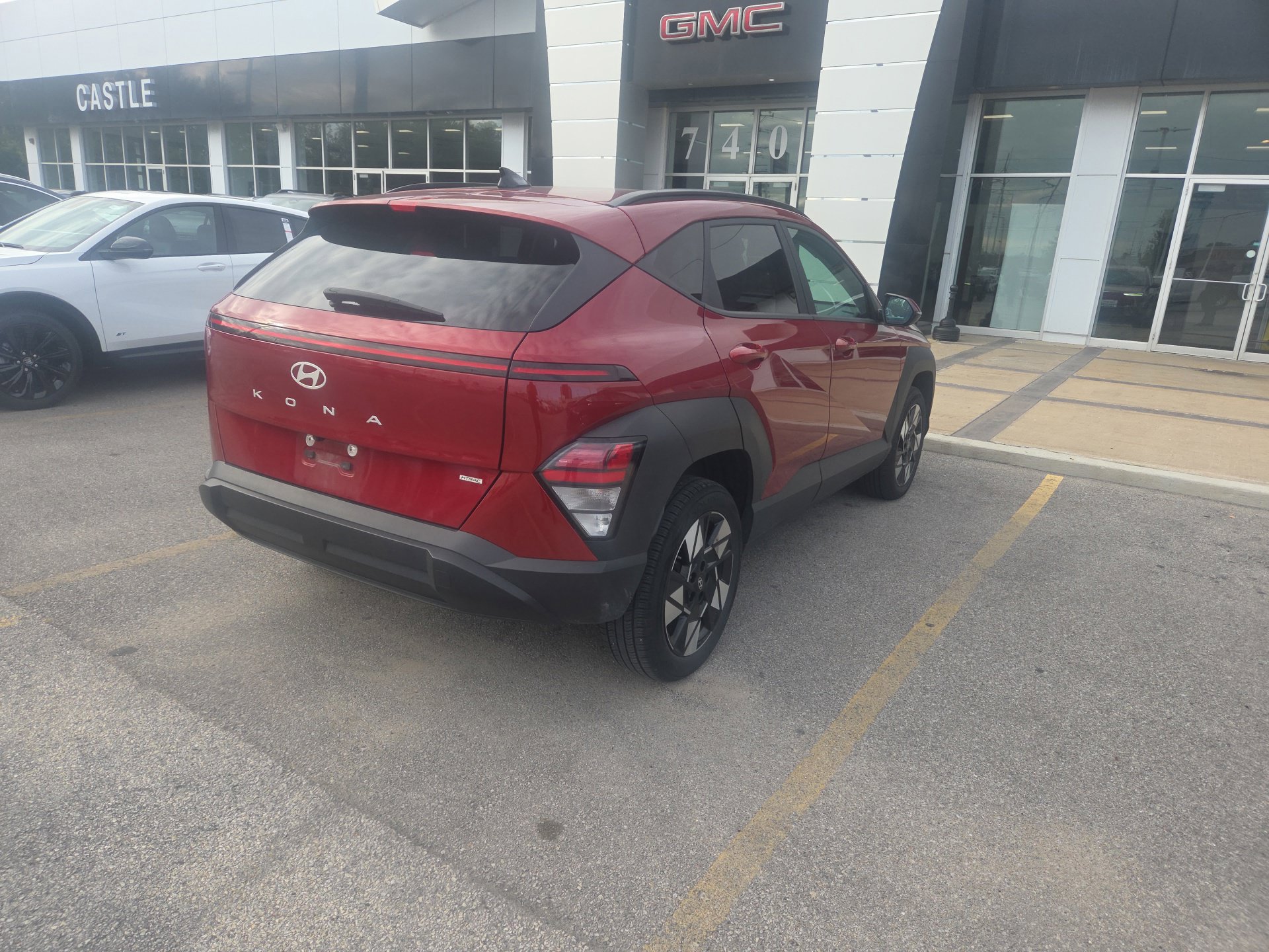Used 2025 Hyundai Kona SEL AWD/4WD image 7