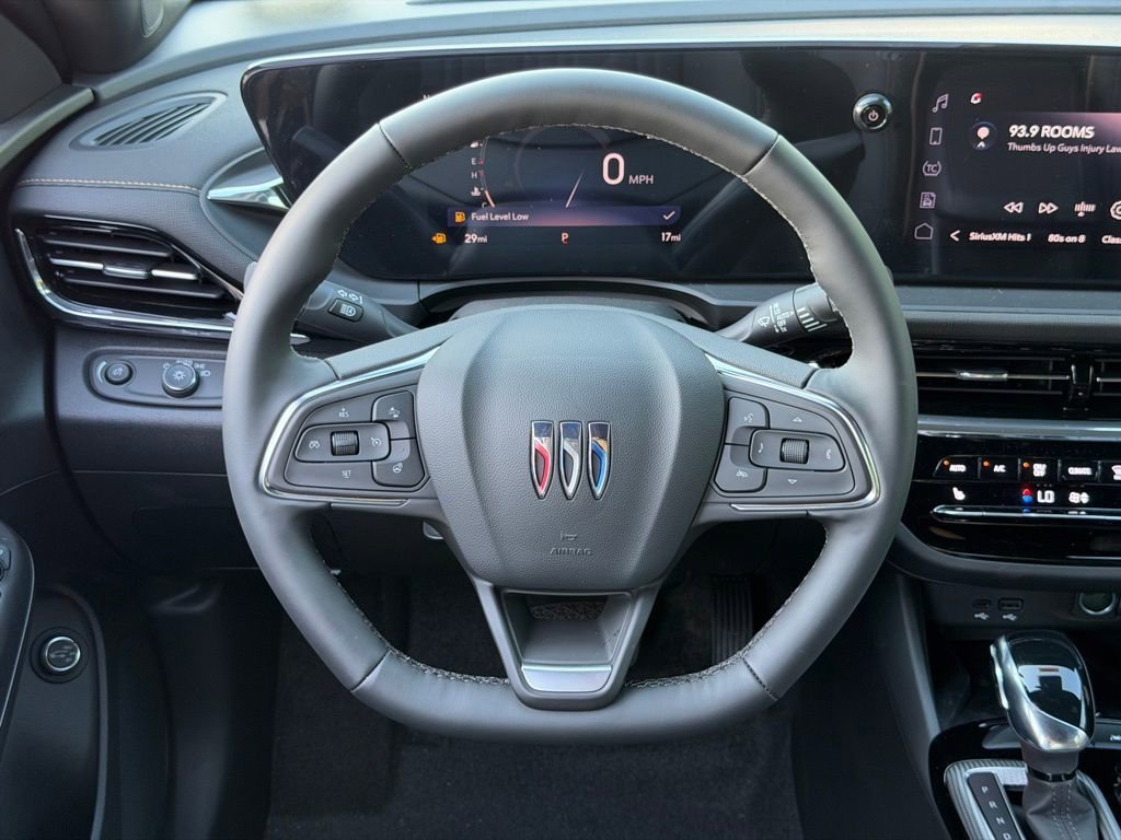 New 2026 Buick Envista Avenir FWD image 18