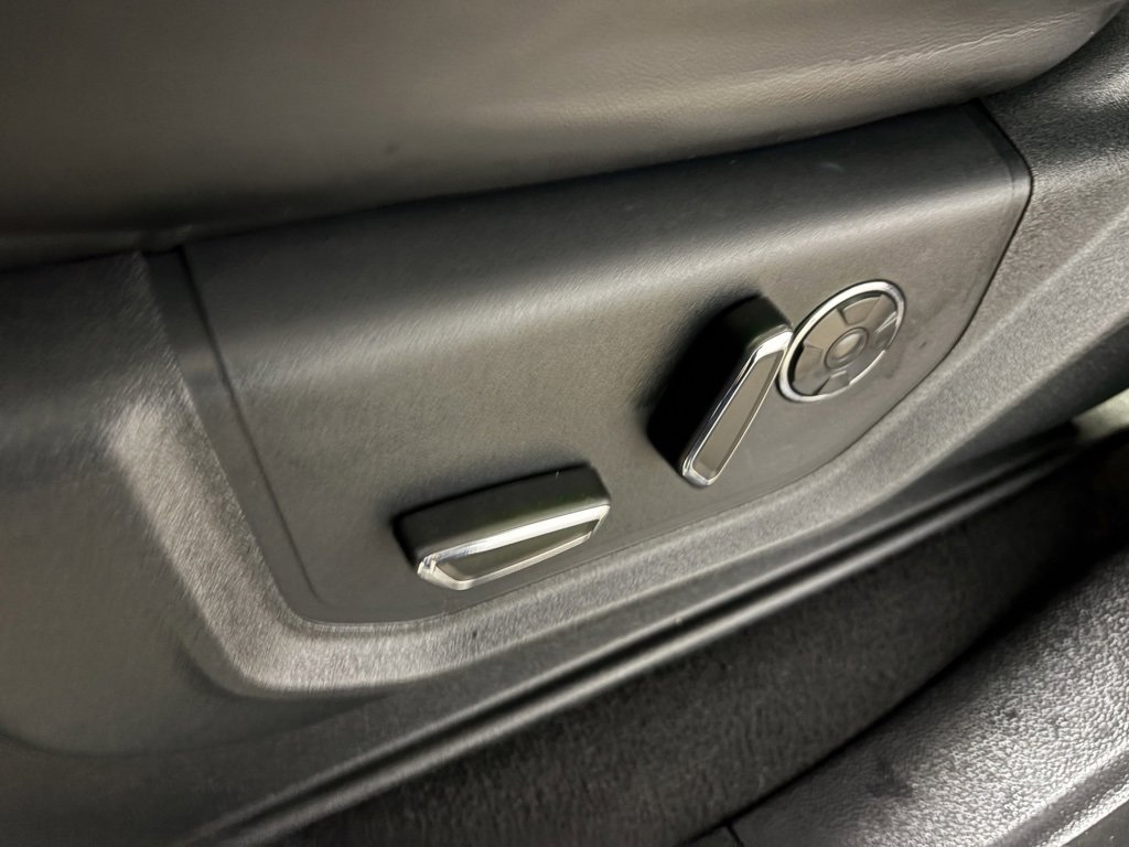 Used 2021 Ford F350 Platinum image 25