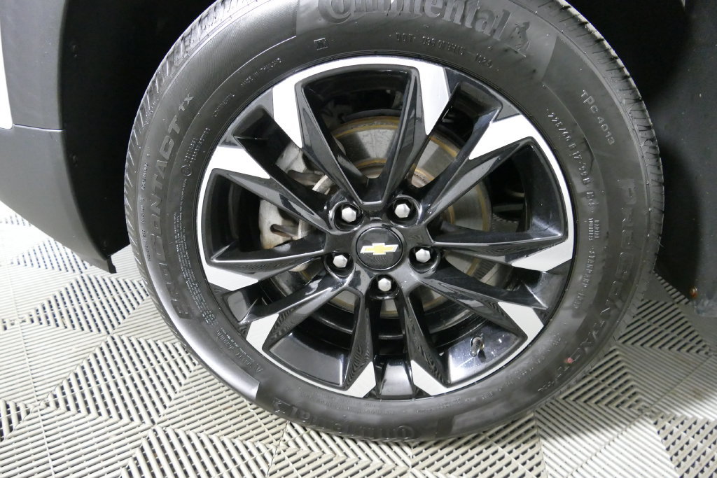 Used 2023 Chevrolet TrailBlazer LT AWD/4WD image 9