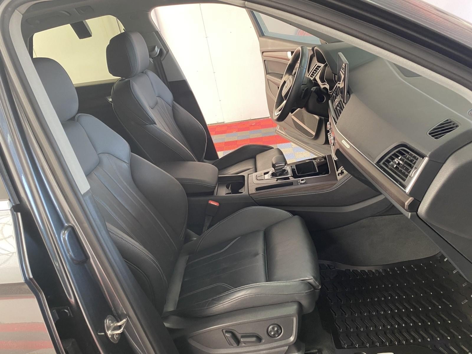 Used 2023 Audi Q5 e Premium Plus w/ Premium Plus Package AWD/4WD image 9