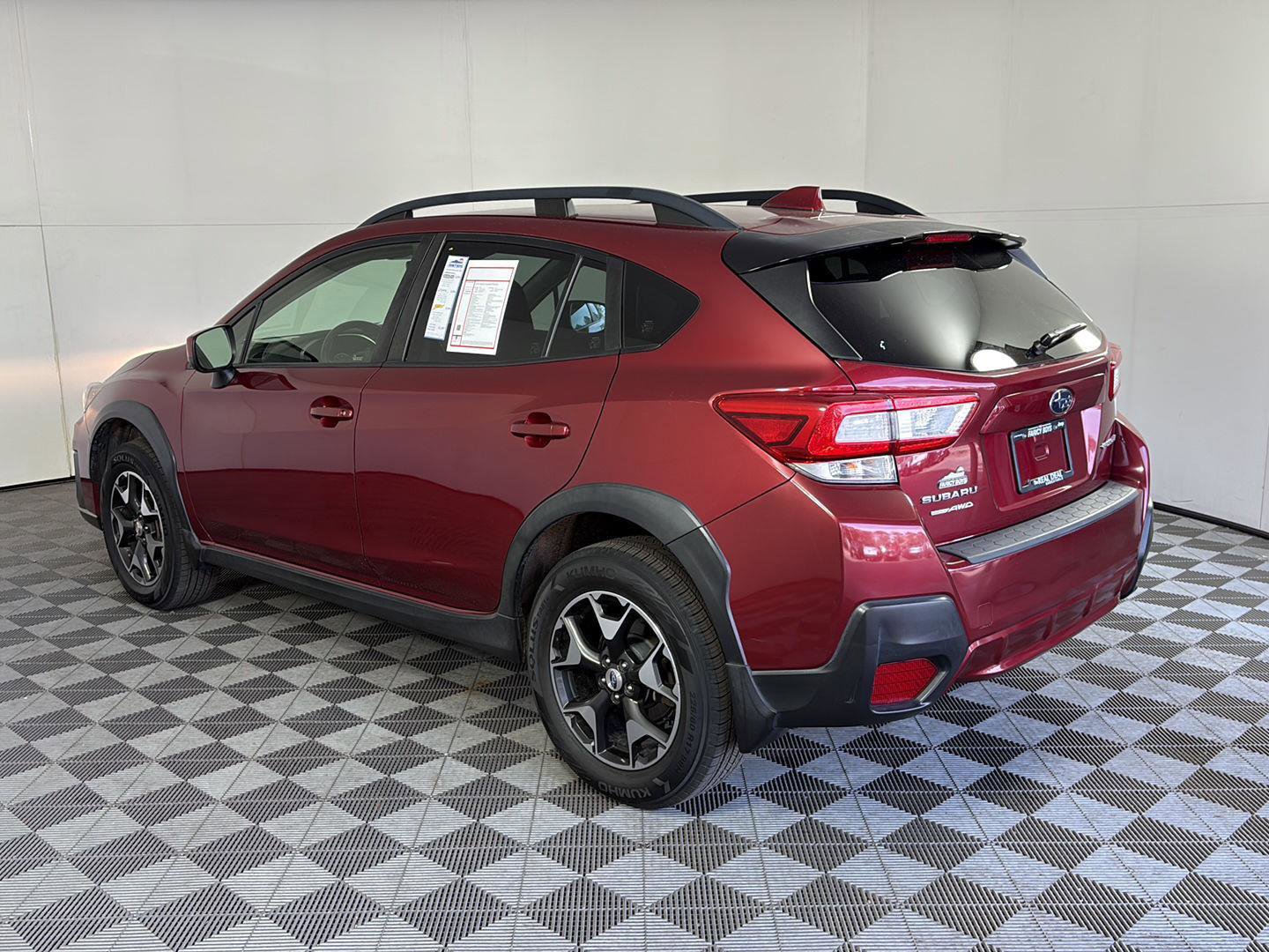 Used 2018 Subaru Crosstrek 2.0i Premium image 7