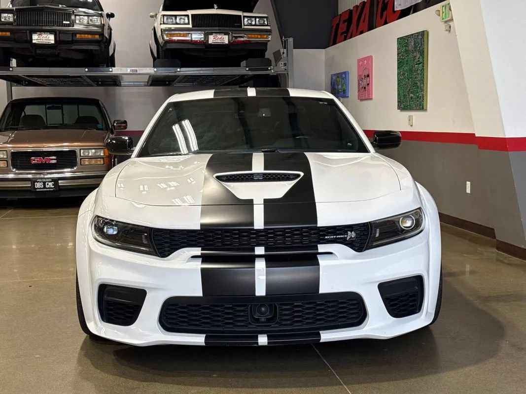 Used 2023 Dodge Charger Scat Pack RWD image 39
