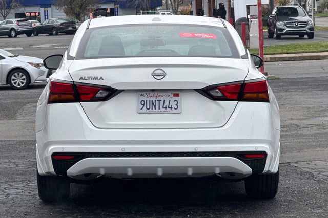 Used 2025 Nissan Altima 2.5 S image 5