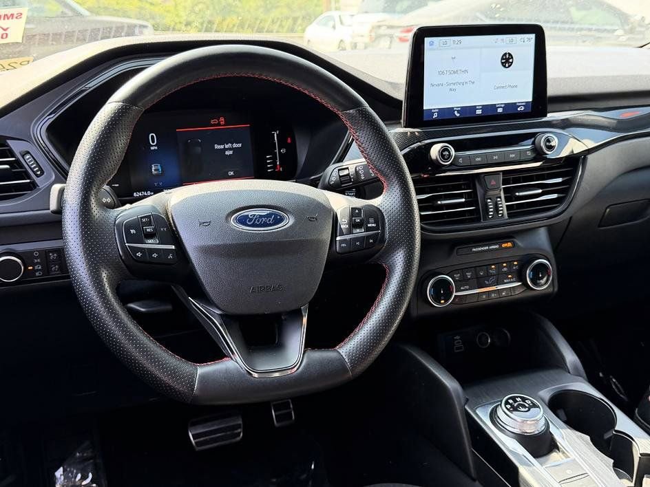 Certified 2024 Ford Escape ST-Line AWD/4WD image 34