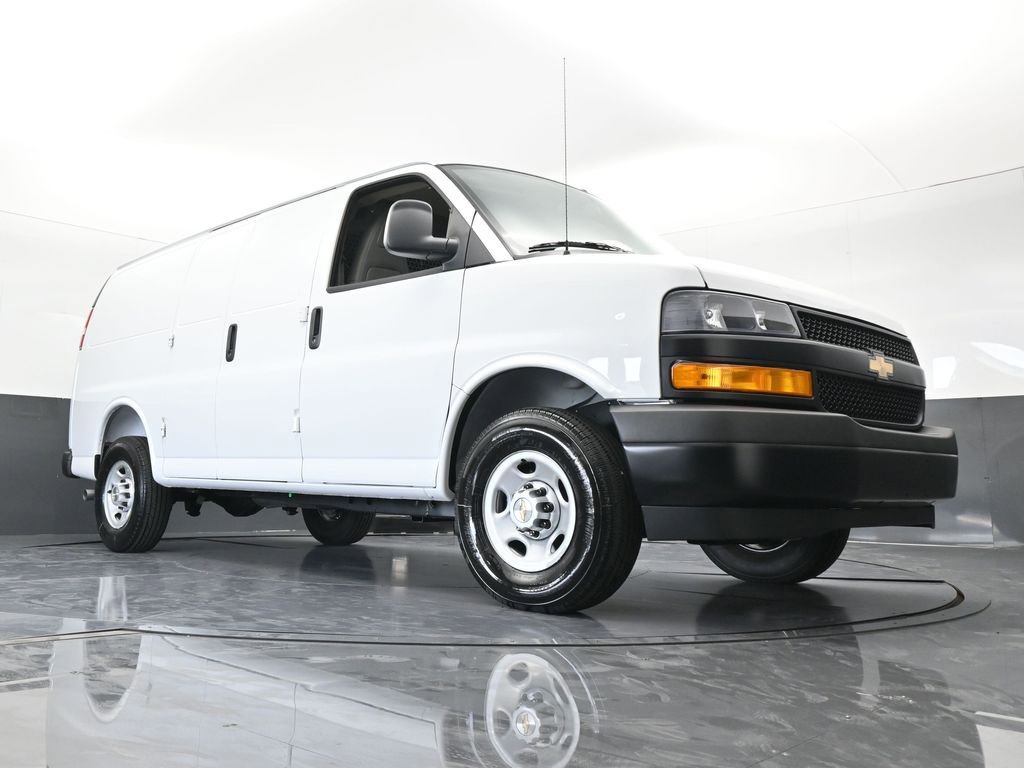 New 2025 Chevrolet Express 2500 w/ Driver Convenience Package image 50