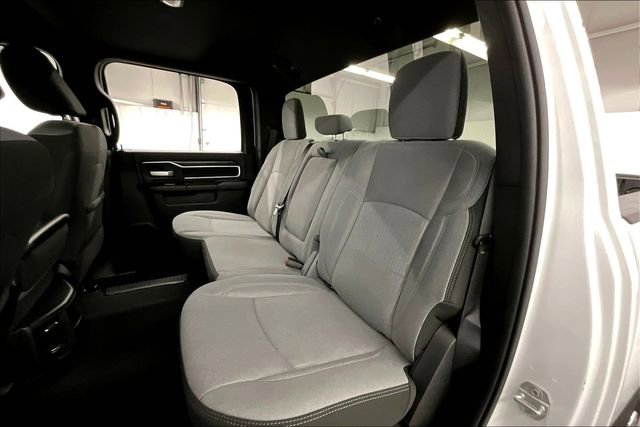 Used 2024 RAM 2500 Big Horn AWD/4WD image 25