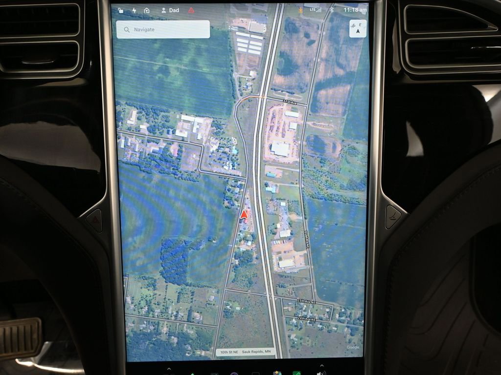 Used 2018 Tesla Model X 100D image 29