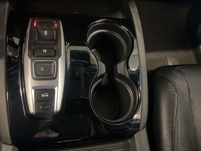 Used 2016 Honda Pilot Elite image 27
