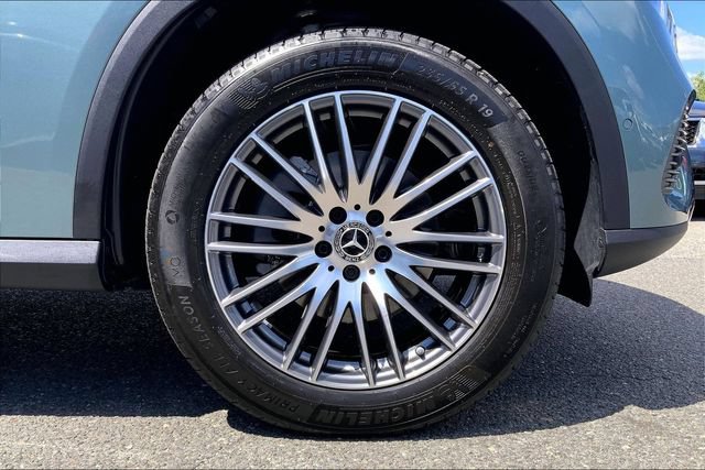 Certified 2026 Mercedes-Benz GLC 300 4MATIC image 9