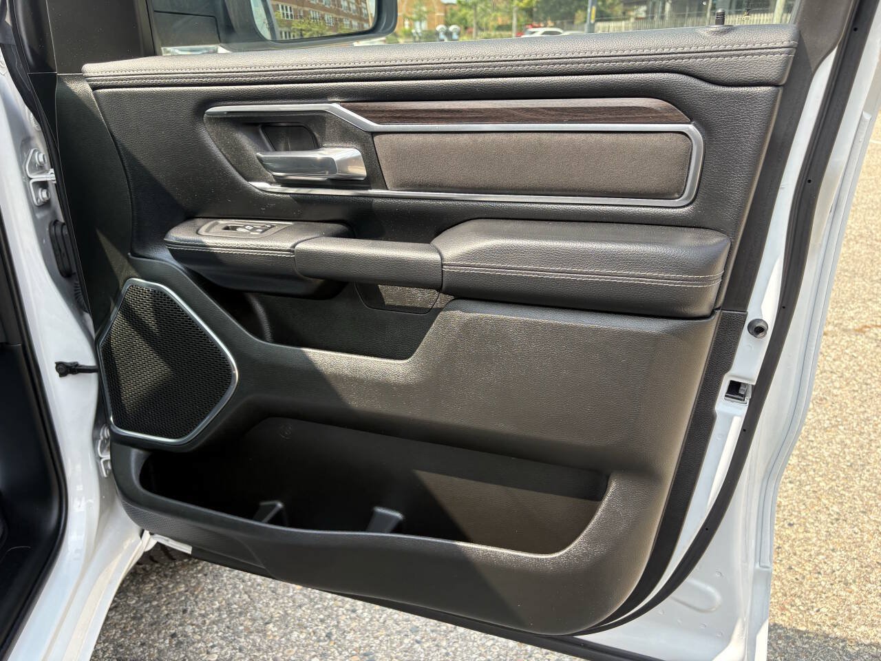 Used 2026 RAM 1500 Laramie AWD/4WD image 30