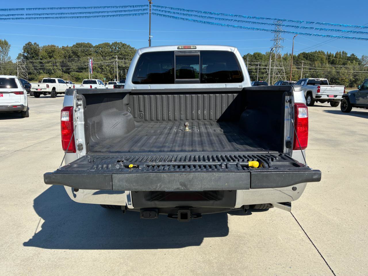 Used 2015 Ford F250 Lariat w/ Lariat Ultimate Package AWD/4WD image 35