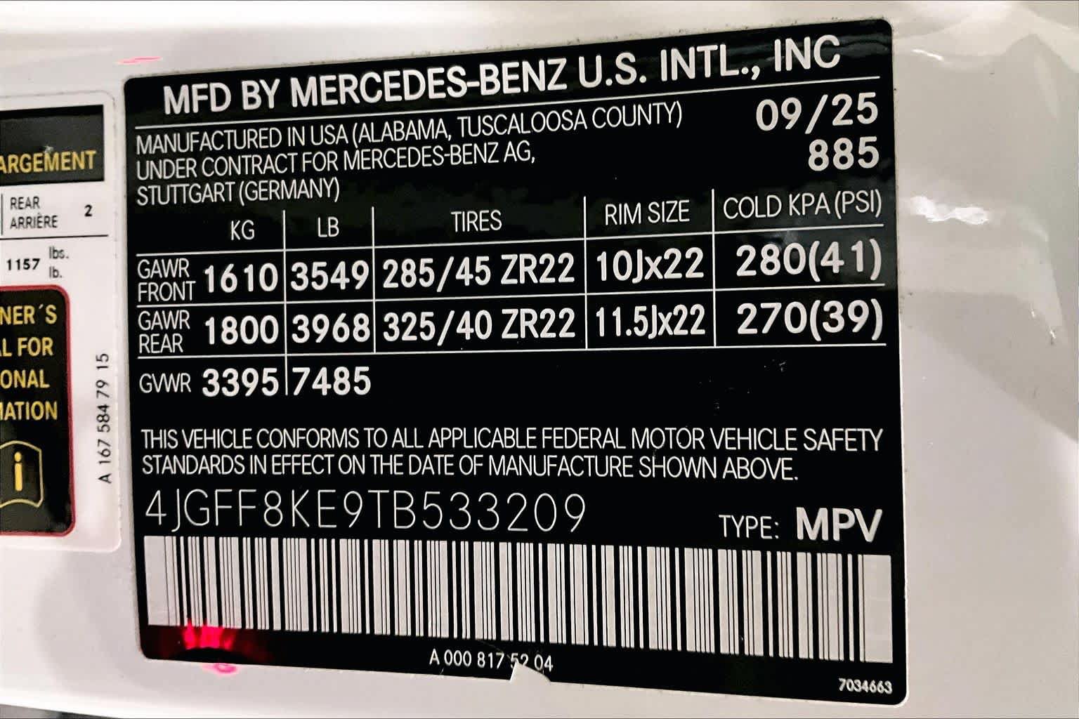 Used 2026 Mercedes-Benz GLS 63 AMG 4MATIC image 33