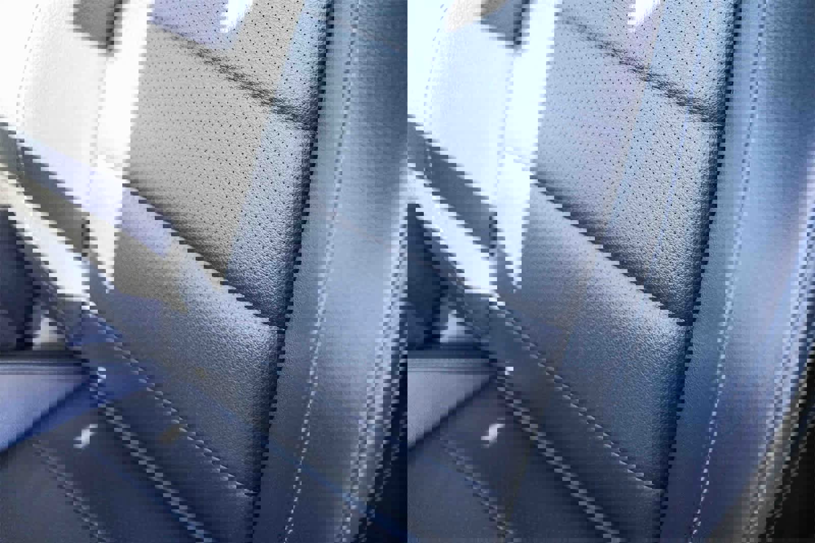 Used 2022 Mercedes-Benz GLE 350 4MATIC image 23