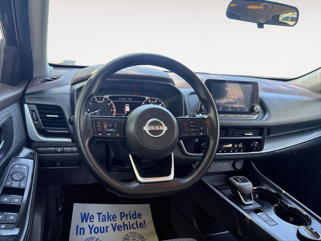 Used 2023 Nissan Rogue SV AWD/4WD image 12