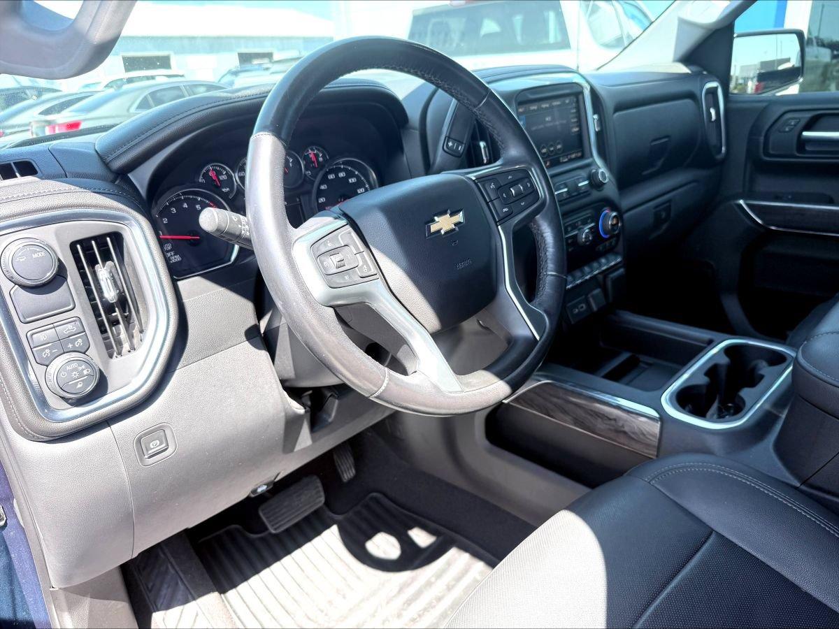 Used 2021 Chevrolet Silverado 1500 LTZ RWD image 9